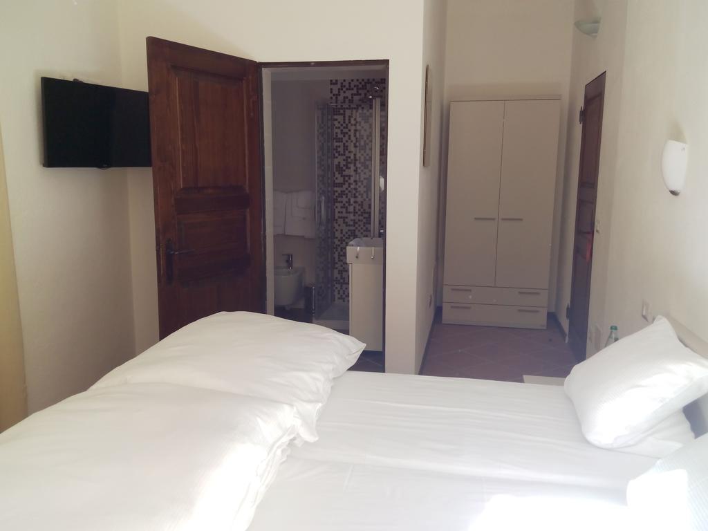 Casa Baroli B&B Cannobio Habitación foto